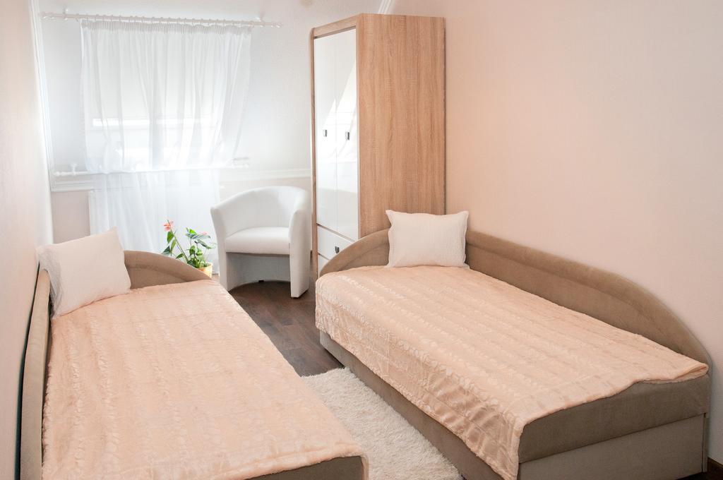 Ametiszt Apartman Хевіз Екстер'єр фото